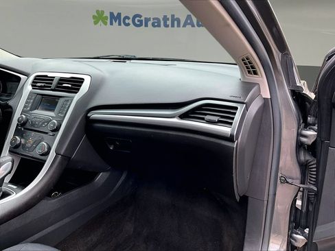 Used 2014 Ford Fusion SE FWD image 28