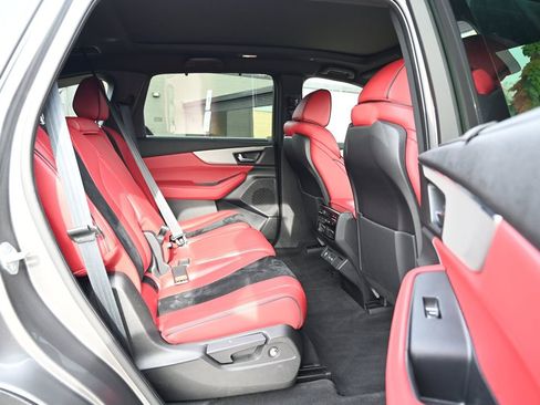 Used 2023 Acura MDX A-Spec image 45