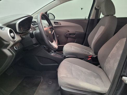 Used 2020 Chevrolet Sonic LT FWD image 17