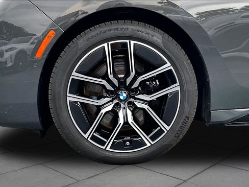 Certified 2026 BMW 740i xDrive AWD/4WD image 11