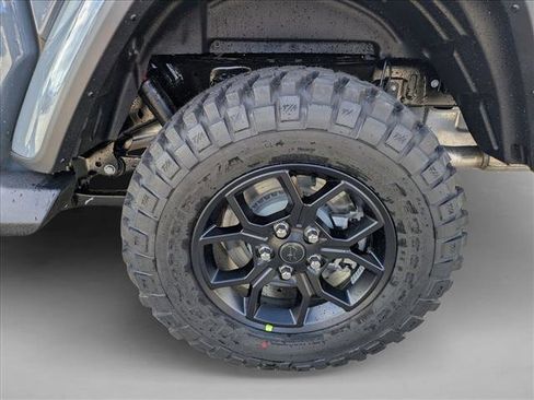 New 2026 Jeep Gladiator Sport image 8