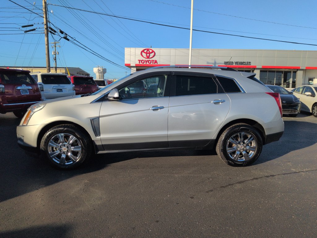 Used 2015 Cadillac SRX Luxury AWD/4WD image 3