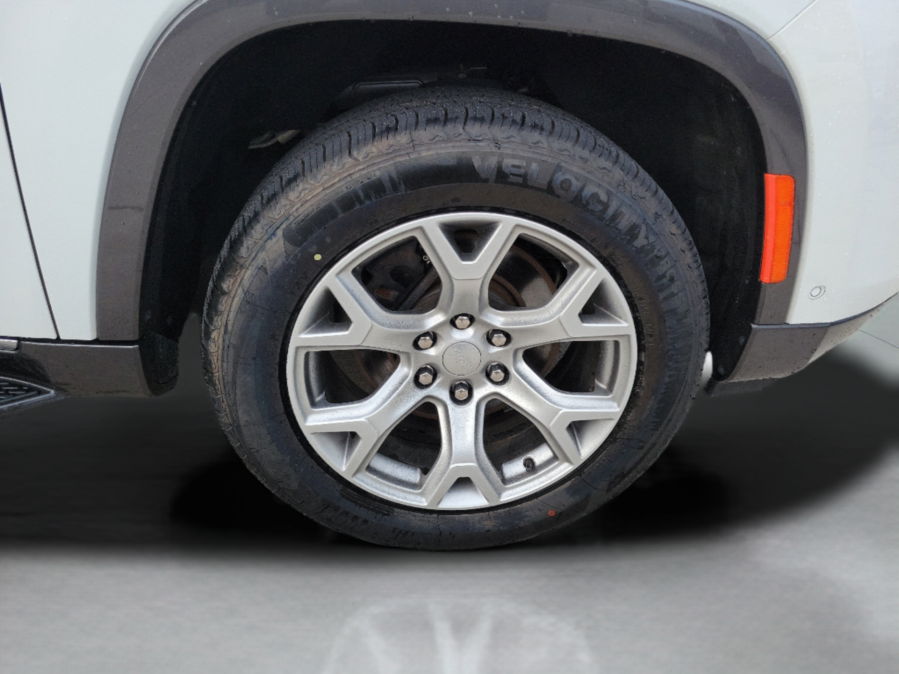 Used 2022 Jeep Wagoneer Series II AWD/4WD image 28