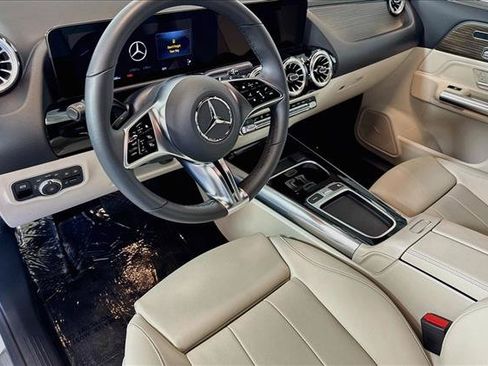 Used 2026 Mercedes-Benz GLA 250 image 9