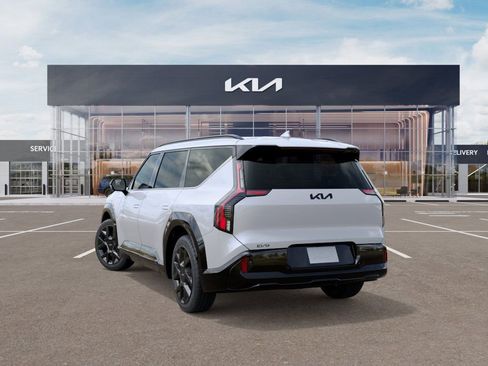 New 2026 Kia EV9 Land w/ Nightfall Edition Package AWD/4WD image 4