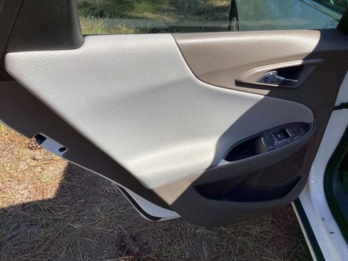 Used 2024 Chevrolet Malibu LT image 17