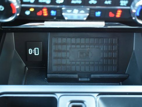 Used 2022 Ford F150 Lariat w/ Equipment Group 502A High image 36