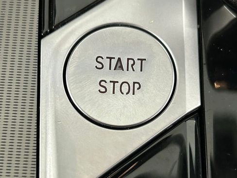 Used 2021 BMW X5 xDrive45e w/ M Sport Package image 27