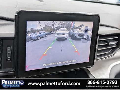 Used 2020 Ford Explorer XLT image 19