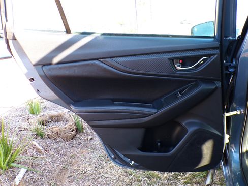 Used 2018 Subaru Impreza 2.0i Limited w/ 50th Anniversary Edition image 39