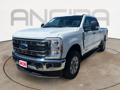 Used 2024 Ford F250 XLT w/ FX4 Off-Road Package AWD/4WD image 6