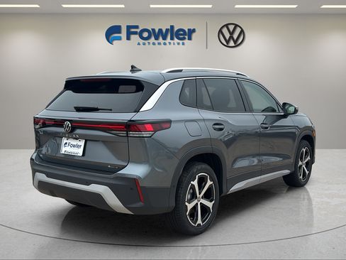 New 2026 Volkswagen Tiguan SE AWD/4WD image 7