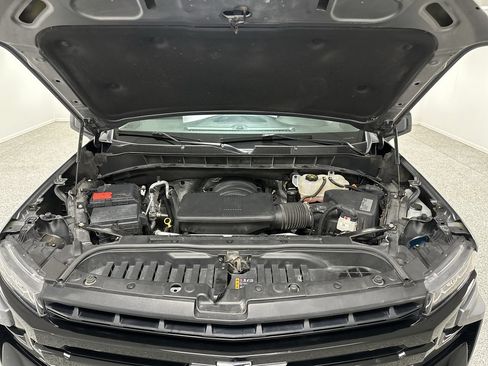 Used 2021 Chevrolet Silverado 1500 LT Trail Boss w/ Convenience Package II AWD/4WD image 18