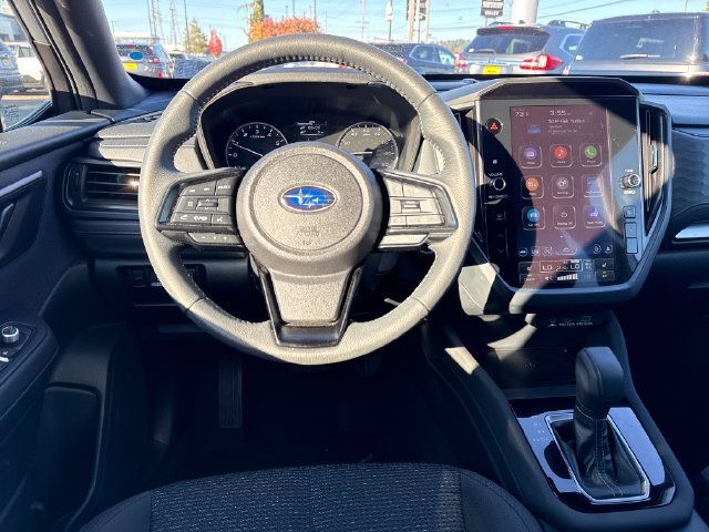 Used 2025 Subaru Forester Premium AWD/4WD image 18