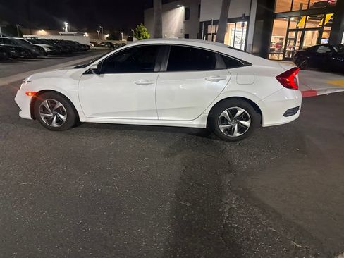 Used 2020 Honda Civic LX image 10