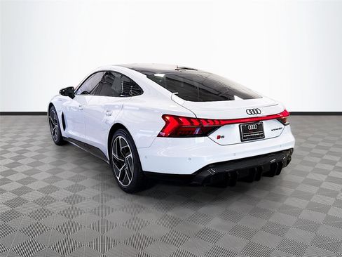 Used 2024 Audi RS e-tron GT w/ Carbon Performance Package AWD/4WD image 5