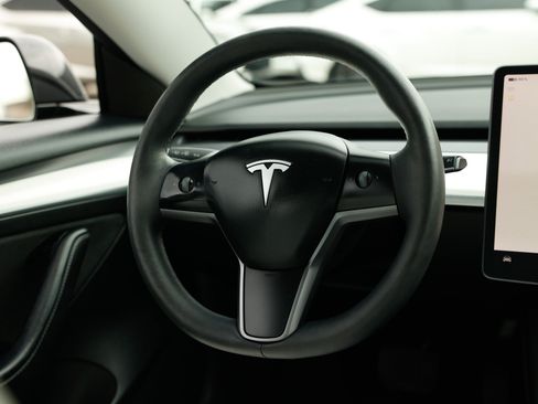 Used 2023 Tesla Model 3 Standard Range RWD image 35