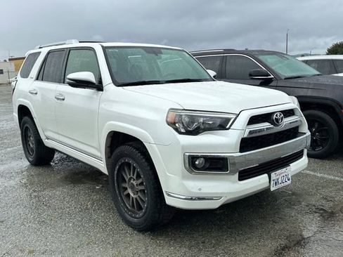Used 2016 Toyota 4Runner Limited image 2