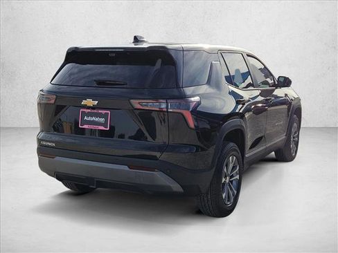New 2026 Chevrolet Equinox LT w/ Safety and Technology Package FWD image 3
