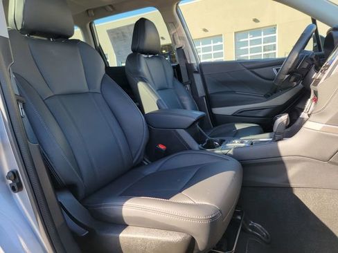 Used 2023 Subaru Forester Limited image 19