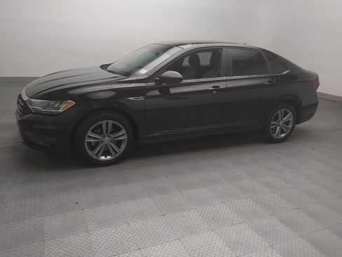 Used 2019 Volkswagen Jetta SE FWD image 2