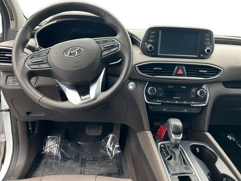 Used 2019 Hyundai Santa Fe Limited image 10