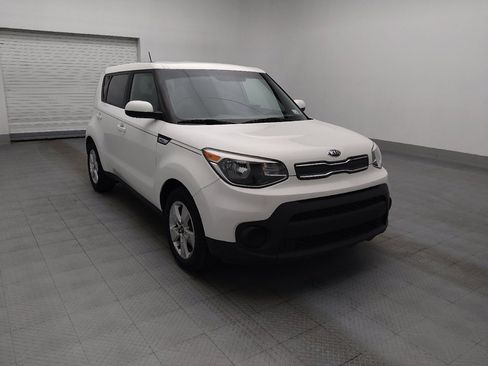 Used 2019 Kia Soul FWD image 13