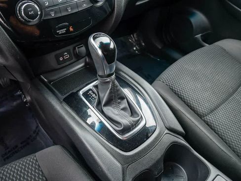 Used 2020 Nissan Rogue Sport S FWD image 19