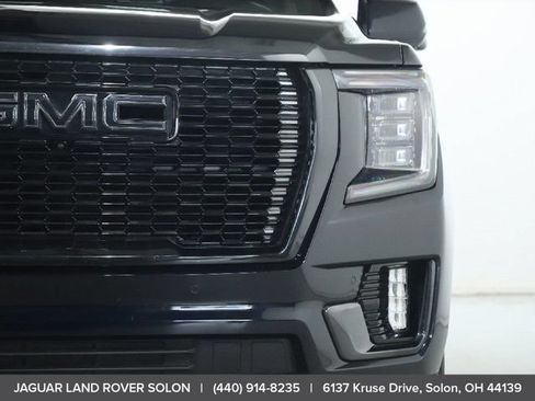 Used 2023 GMC Yukon XL Denali Ultimate AWD/4WD image 48