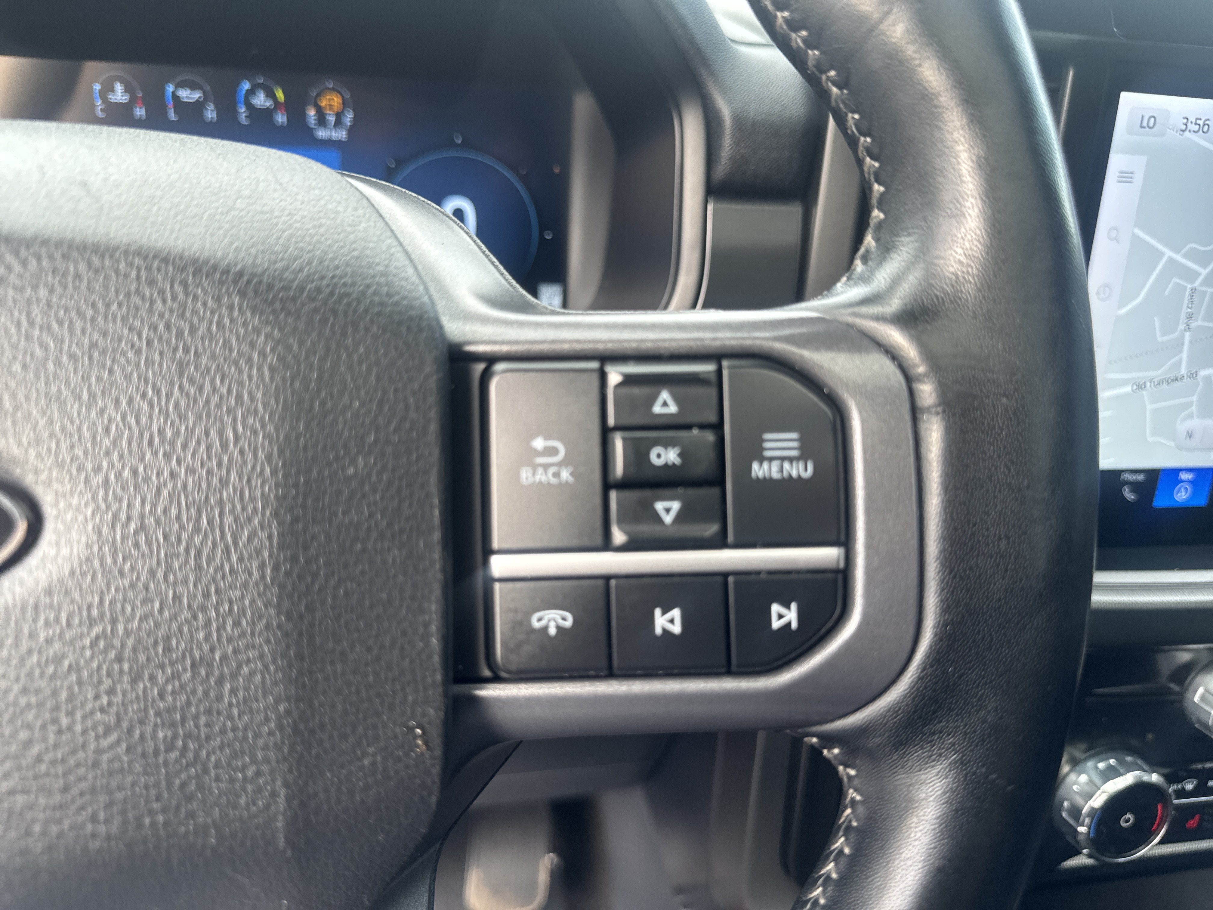Certified 2024 Ford F150 Lariat AWD/4WD image 19