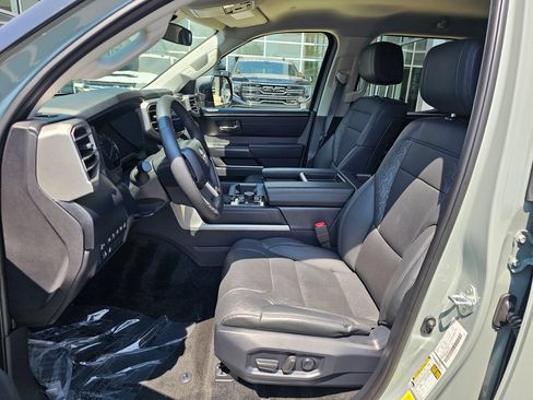 Used 2024 Toyota Tundra SR5 w/ SR5 Premium Package AWD/4WD image 20