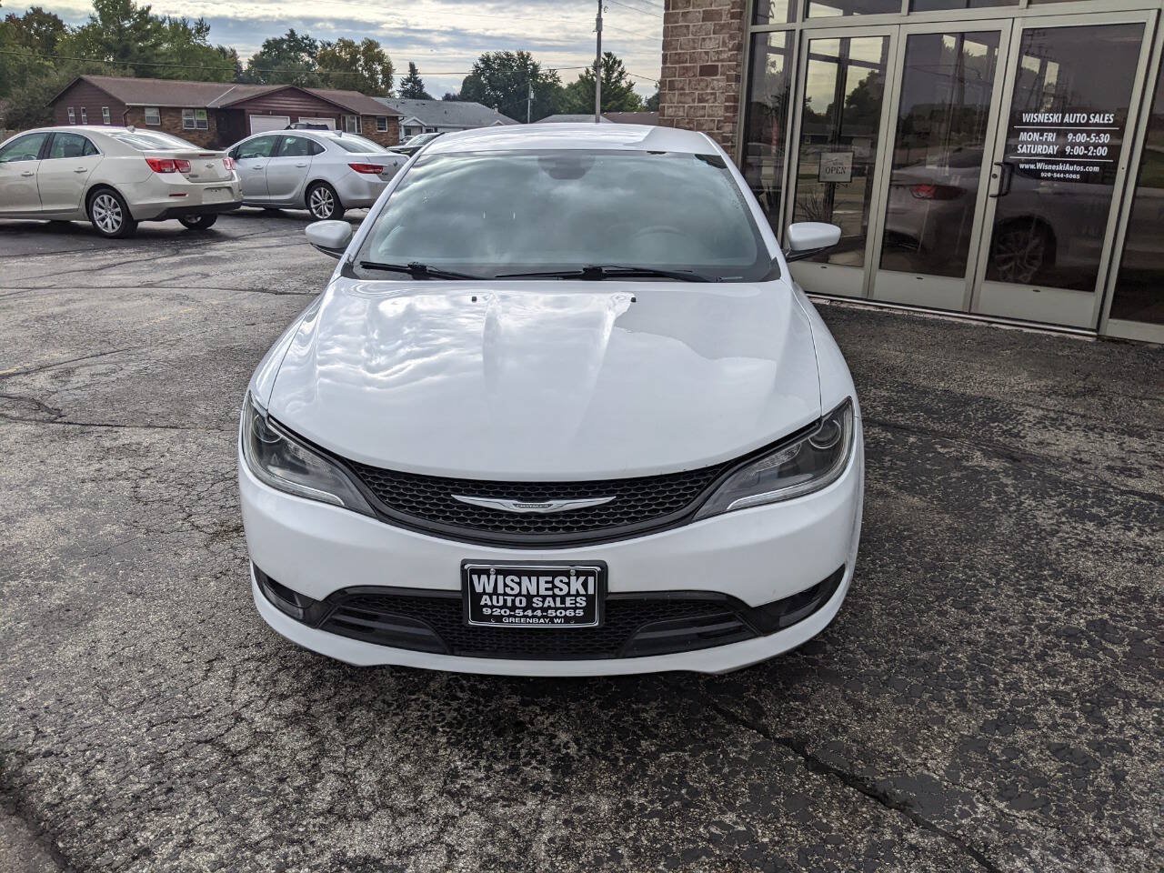 Used 2015 Chrysler 200 S w/ Navigation & Sound Group I FWD image 8