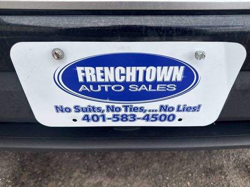 Used 2019 Subaru Forester Premium w/ All-Weather Package AWD/4WD image 6