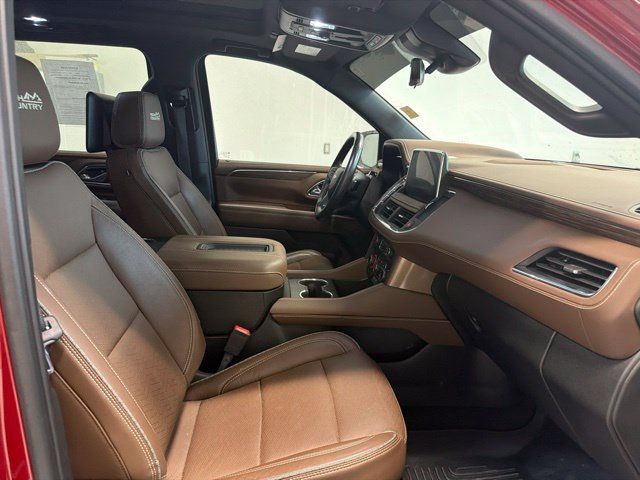 Used 2023 Chevrolet Suburban High Country w/ Advanced Technology Package AWD/4WD image 45