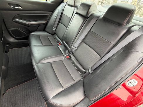 Used 2019 Nissan Altima 2.5 SR w/ SR Premium Package image 12