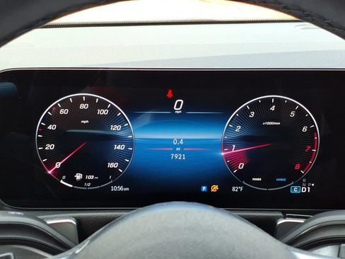 Certified 2025 Mercedes-Benz GLB 250 4MATIC image 27
