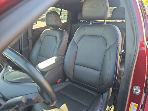 Used 2025 Buick Envista Sport Touring w/ Convenience I Package FWD image 14