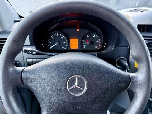 Used 2014 Mercedes-Benz Sprinter 3500 image 18