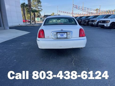 Used 2000 Lincoln Town Car Executive image 30