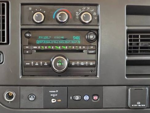 Used 2017 Chevrolet Express 2500 LT w/ LT Preferred Equipment Group image 77