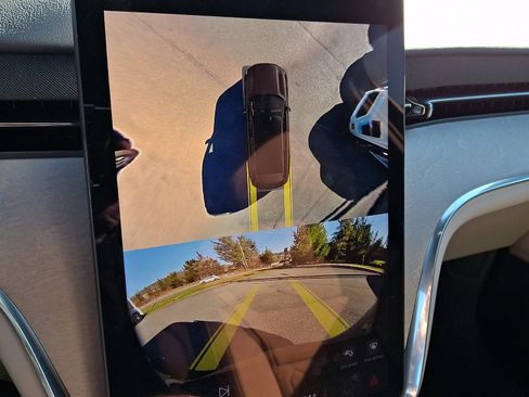 New 2025 Volvo EX90 Ultra AWD/4WD image 14