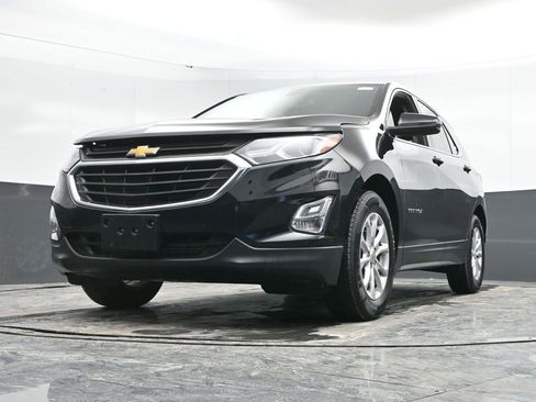 Used 2018 Chevrolet Equinox LT image 49