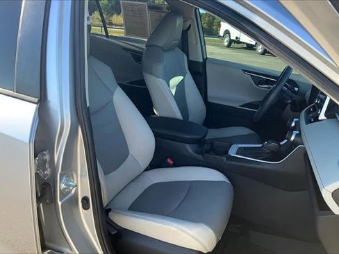 Used 2021 Toyota RAV4 Limited w/ Carpet Mat Package (TMS) image 6