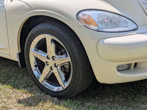 Used 2005 Chrysler PT Cruiser GT FWD image 9