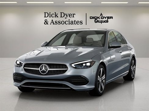 Used 2025 Mercedes-Benz C 300 Sedan image 31