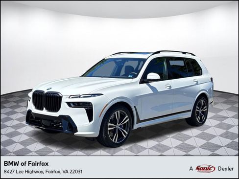 Certified 2024 BMW X7 xDrive40i w/ M Sport Package AWD/4WD image 1