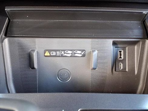 New 2026 GMC Hummer EV SUV image 8