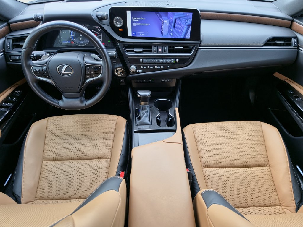 Used 2025 Lexus ES 350 w/ Premium Package FWD image 12