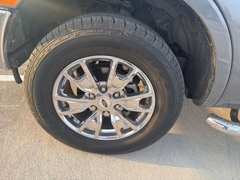 Used 2022 Ford Ranger Lariat w/ Equipment Group 501A High image 9