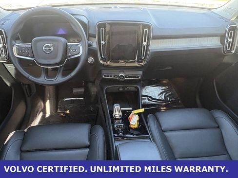 Certified 2025 Volvo XC40 B5 Plus image 11
